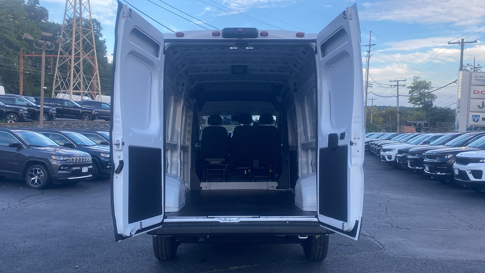 2024 Ram ProMaster Cargo Van Tradesman 24