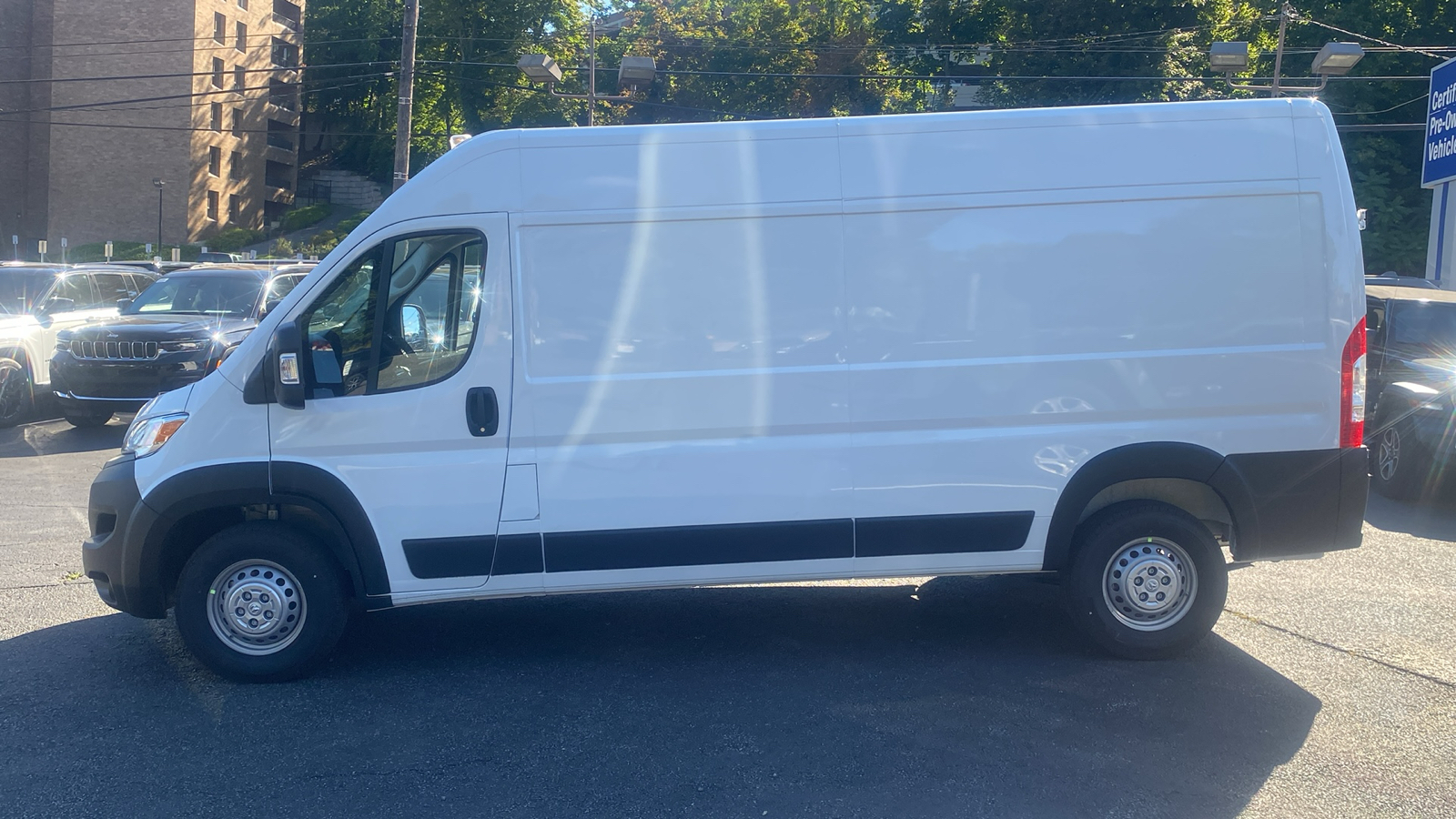 2024 Ram ProMaster Cargo Van Tradesman 4