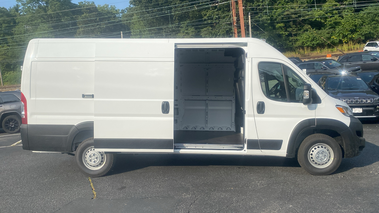 2024 Ram ProMaster Cargo Van Tradesman 26