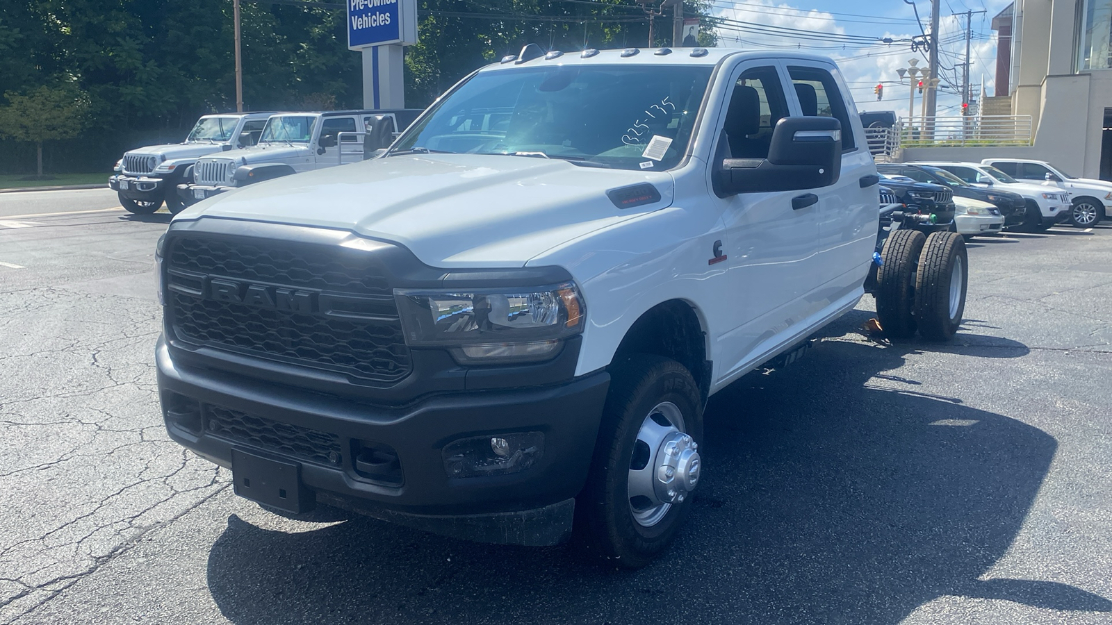 2024 Ram 3500 Chassis Cab Tradesman 3