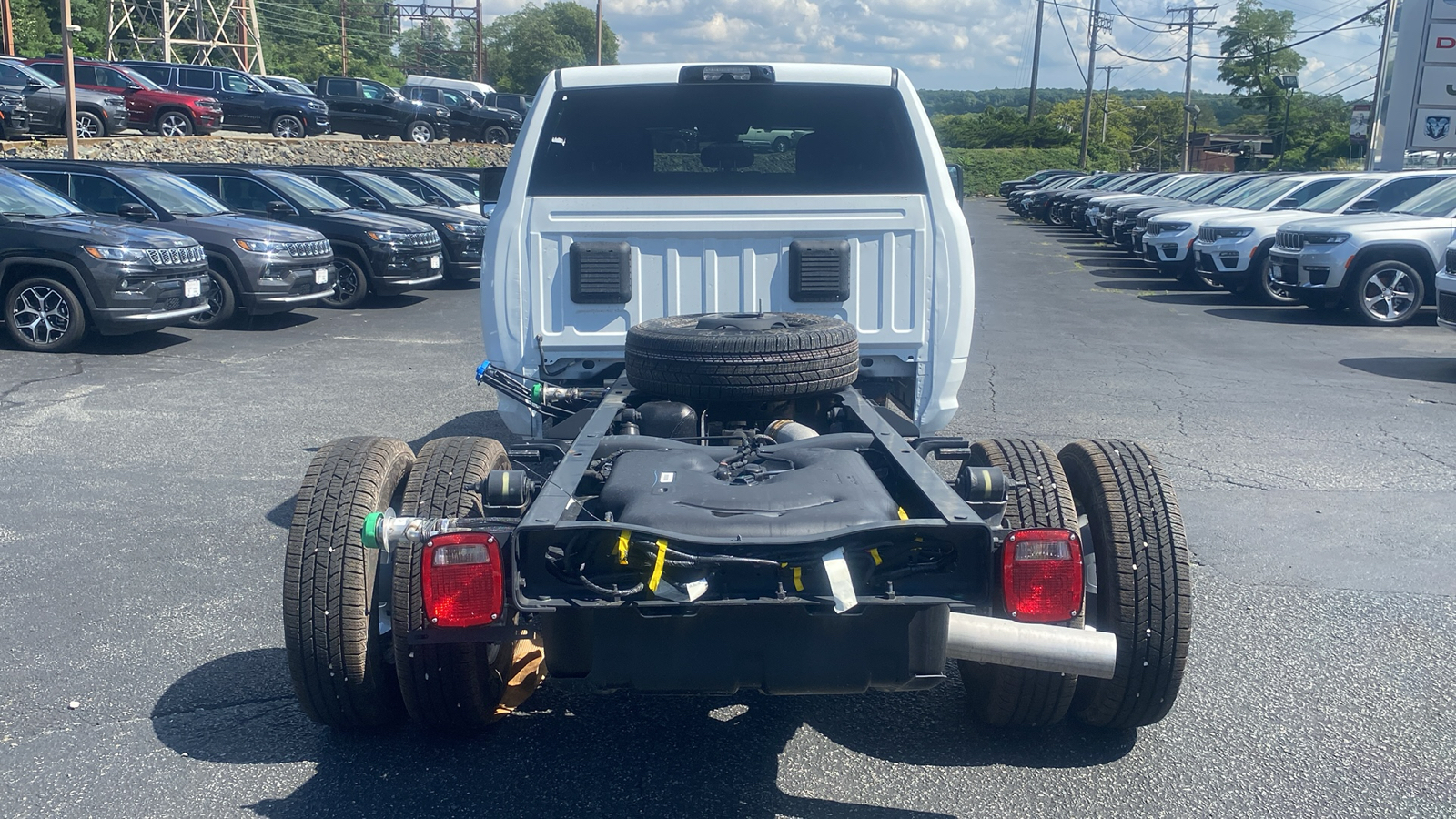 2024 Ram 3500 Chassis Cab Tradesman 25