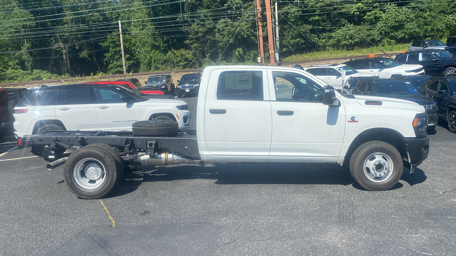 2024 Ram 3500 Chassis Cab Tradesman 26