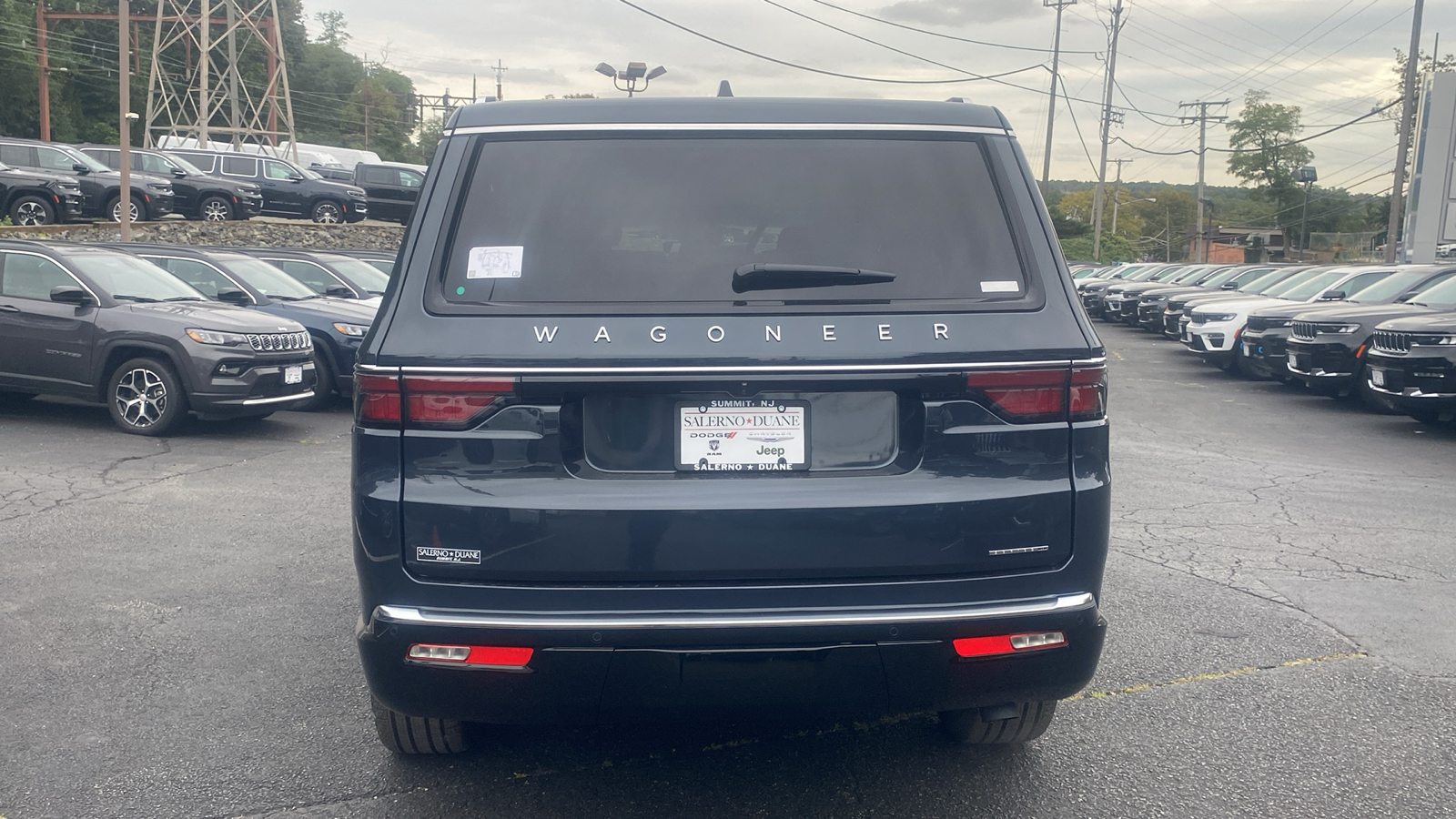 2024 Jeep Wagoneer Series II 26