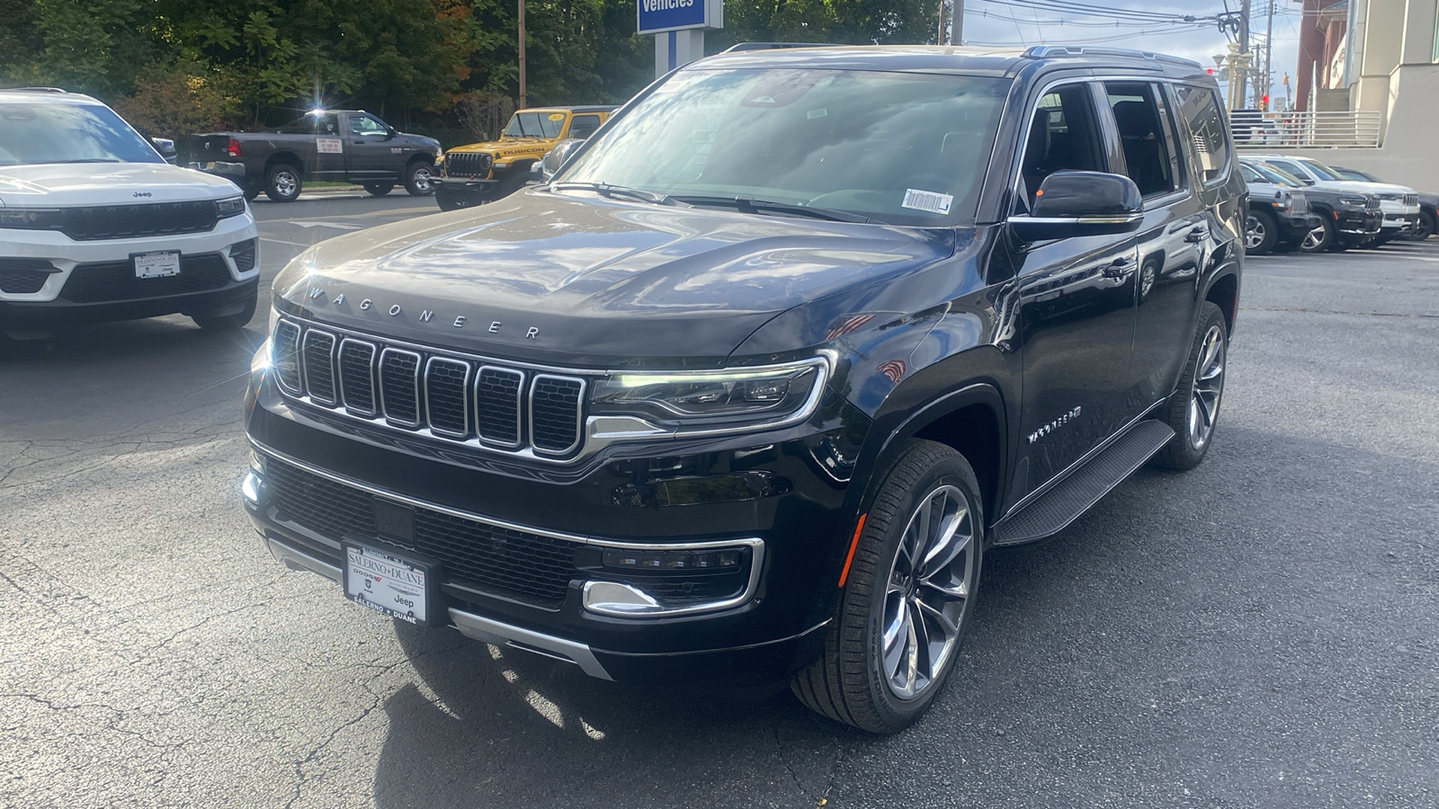 2024 Jeep Wagoneer Series II 3