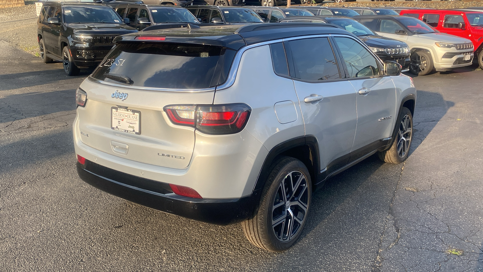 2024 Jeep Compass Limited 27