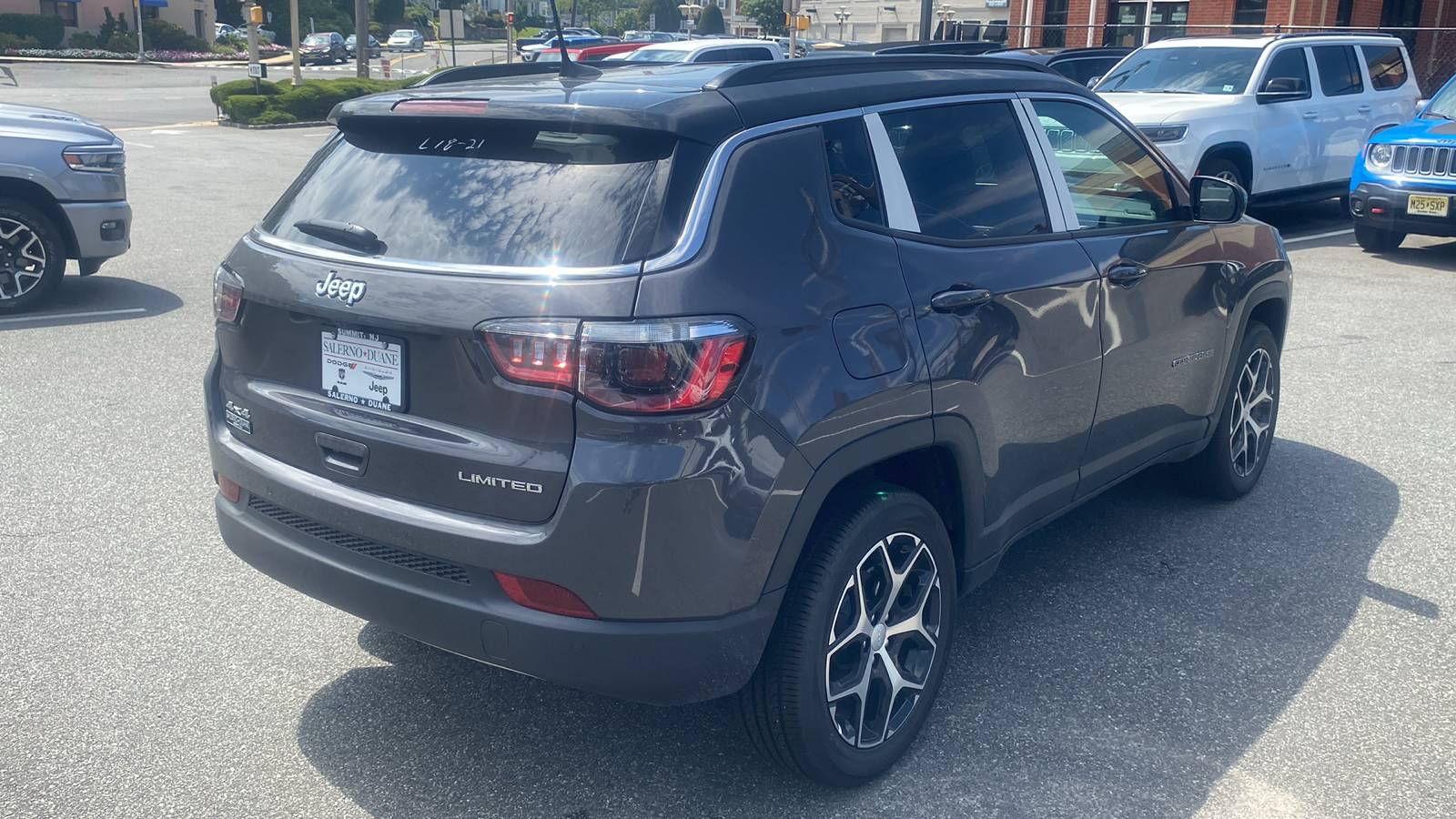 2024 Jeep Compass Limited 26