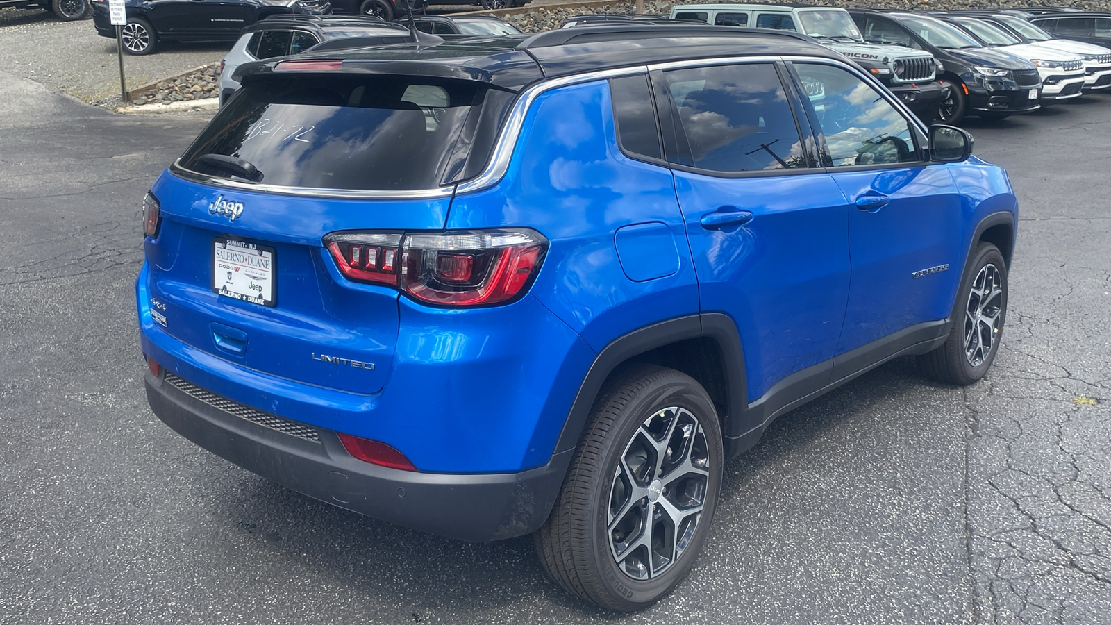 2024 Jeep Compass Limited 26