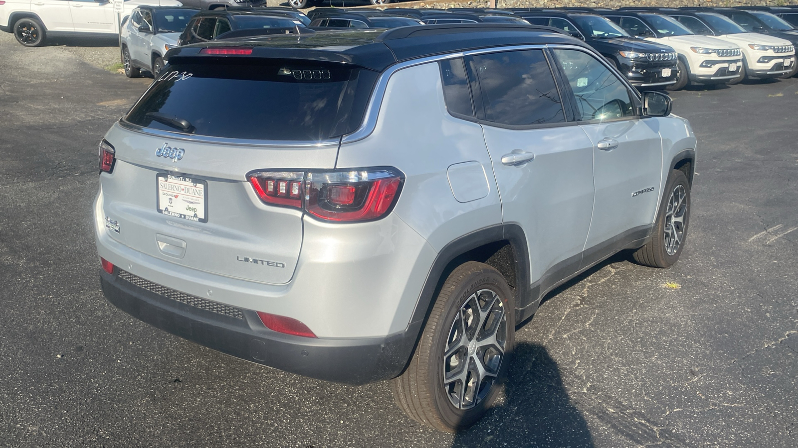 2024 Jeep Compass Limited 26