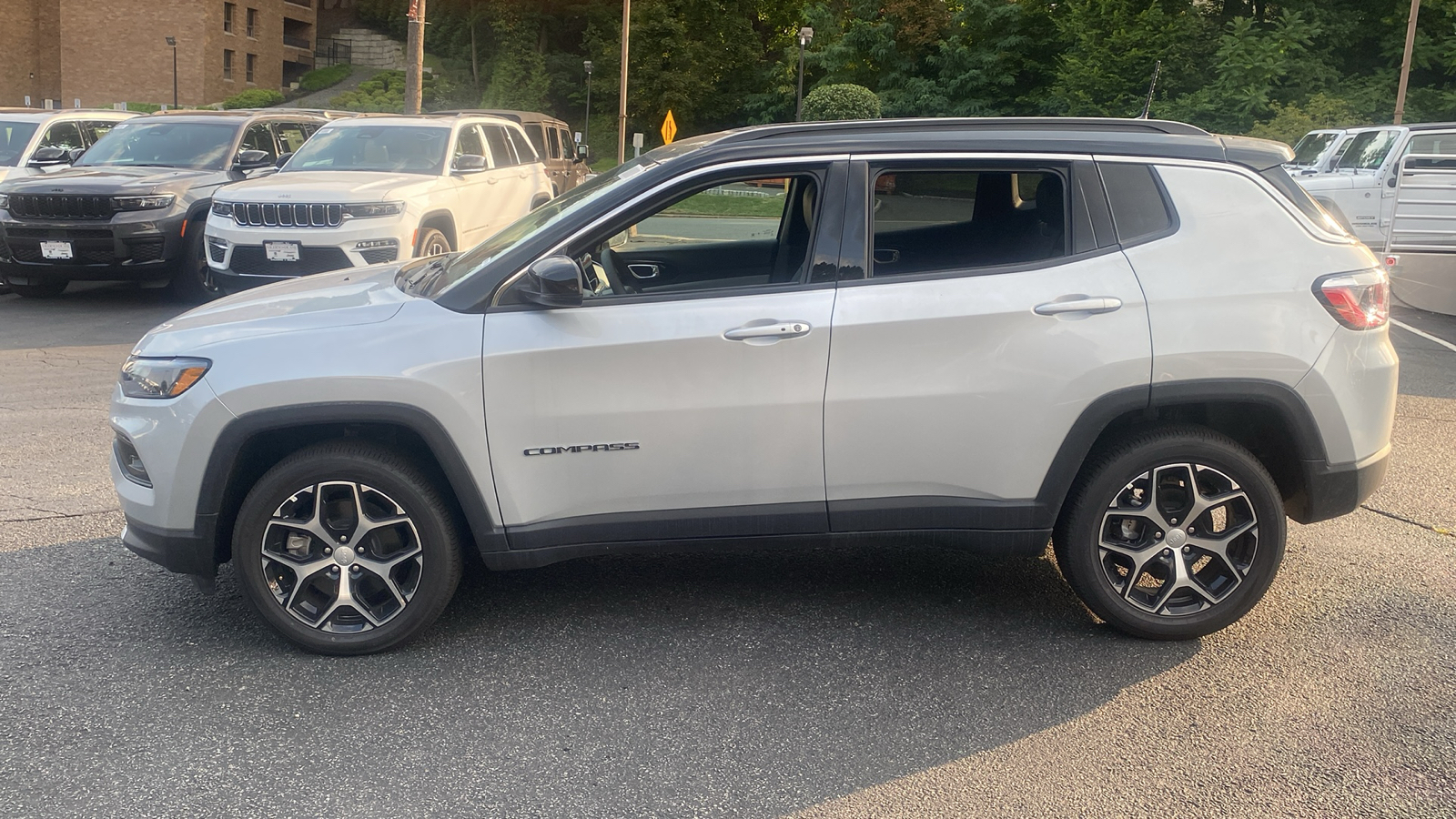 2024 Jeep Compass Limited 4