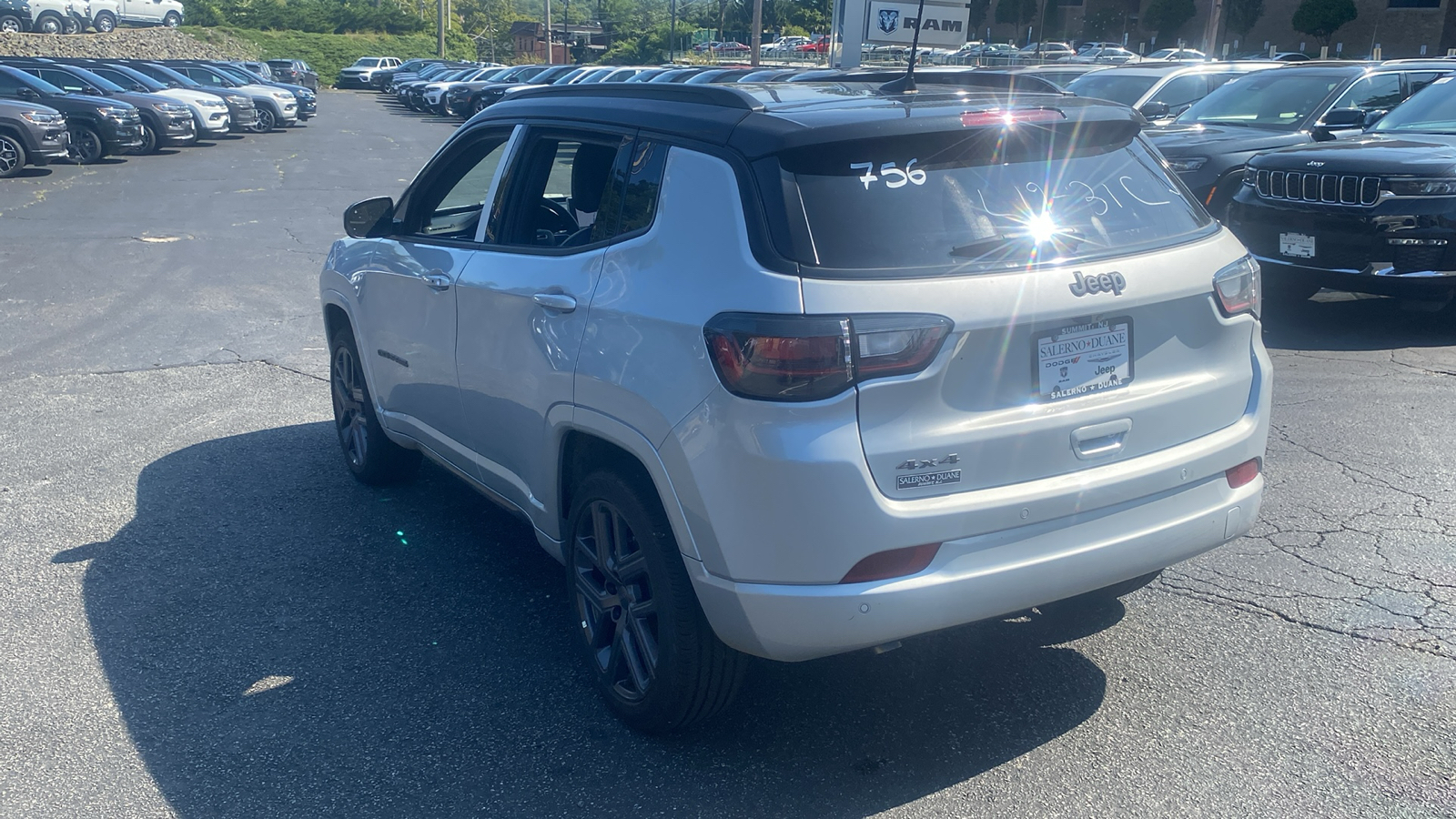 2024 Jeep Compass Limited 24