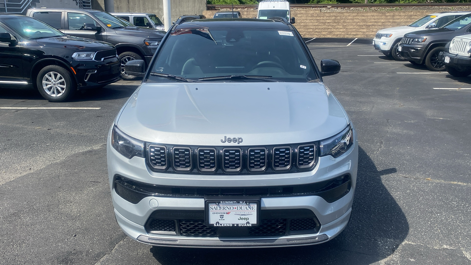 2024 Jeep Compass Limited 2