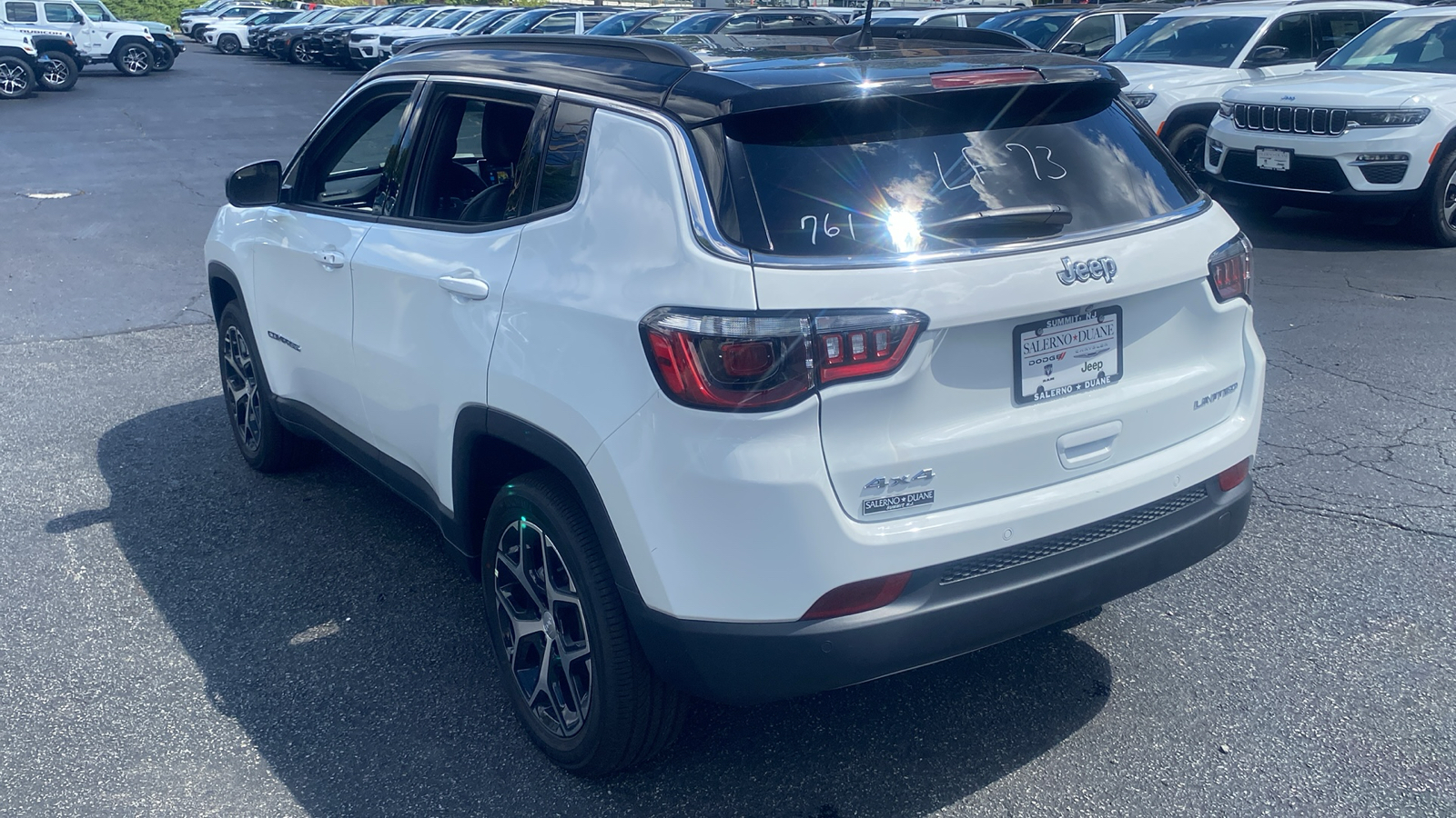 2024 Jeep Compass Limited 23