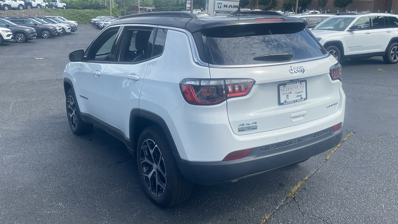 2024 Jeep Compass Limited 24