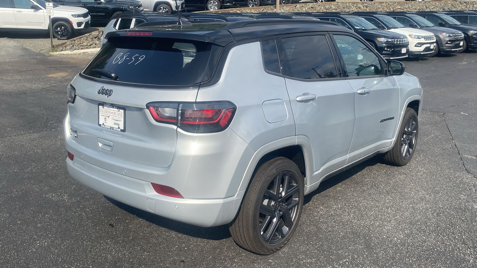 2024 Jeep Compass Limited 27