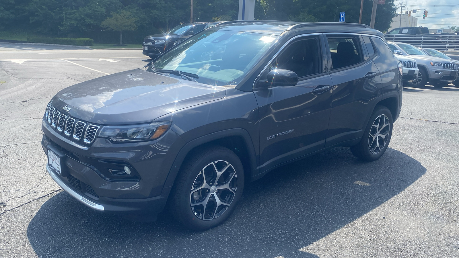 2024 Jeep Compass Limited 3