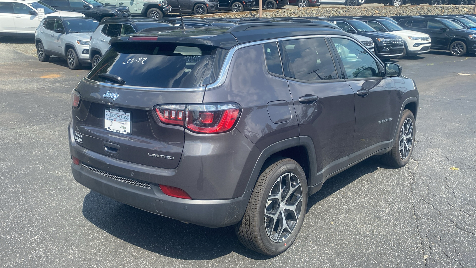 2024 Jeep Compass Limited 26