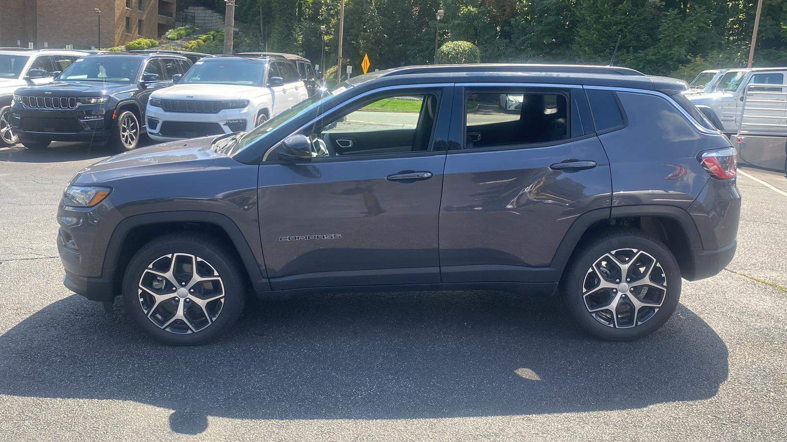 2024 Jeep Compass Limited 4