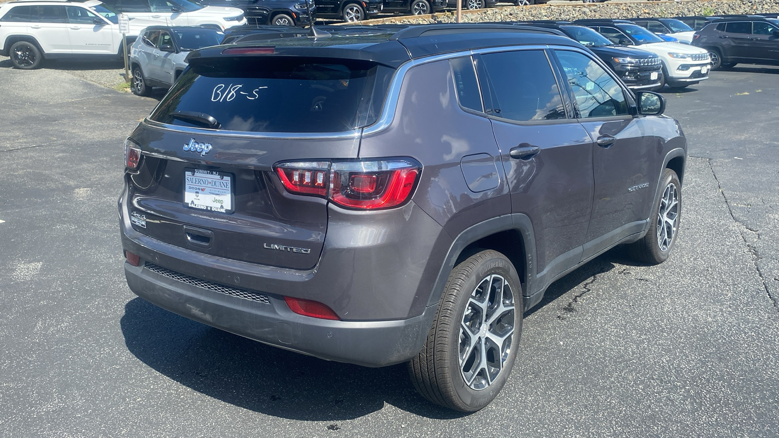 2024 Jeep Compass Limited 26