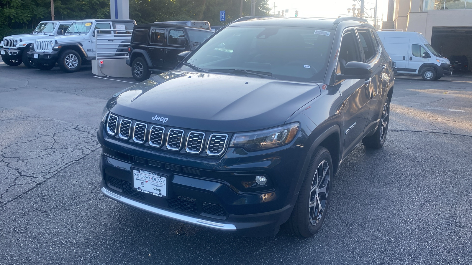 2024 Jeep Compass Limited 3