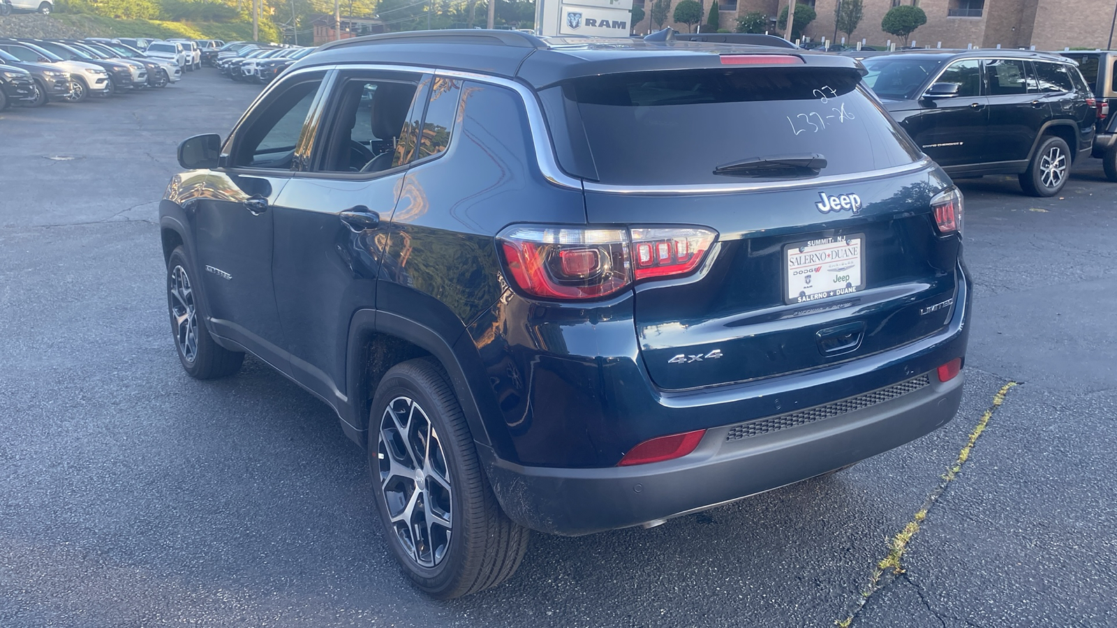 2024 Jeep Compass Limited 23