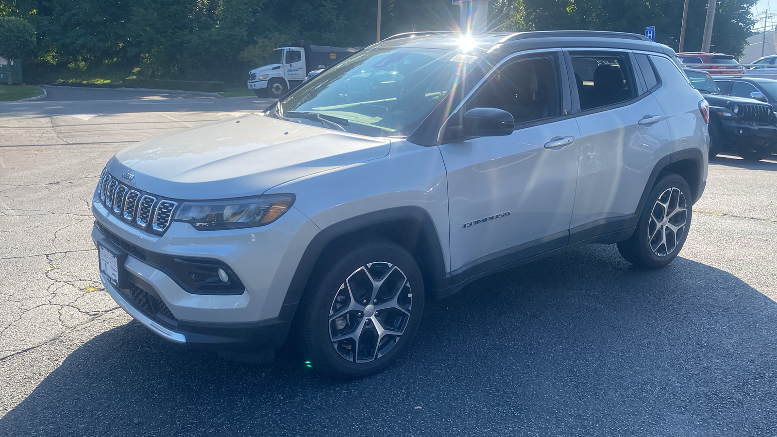 2024 Jeep Compass Limited 3