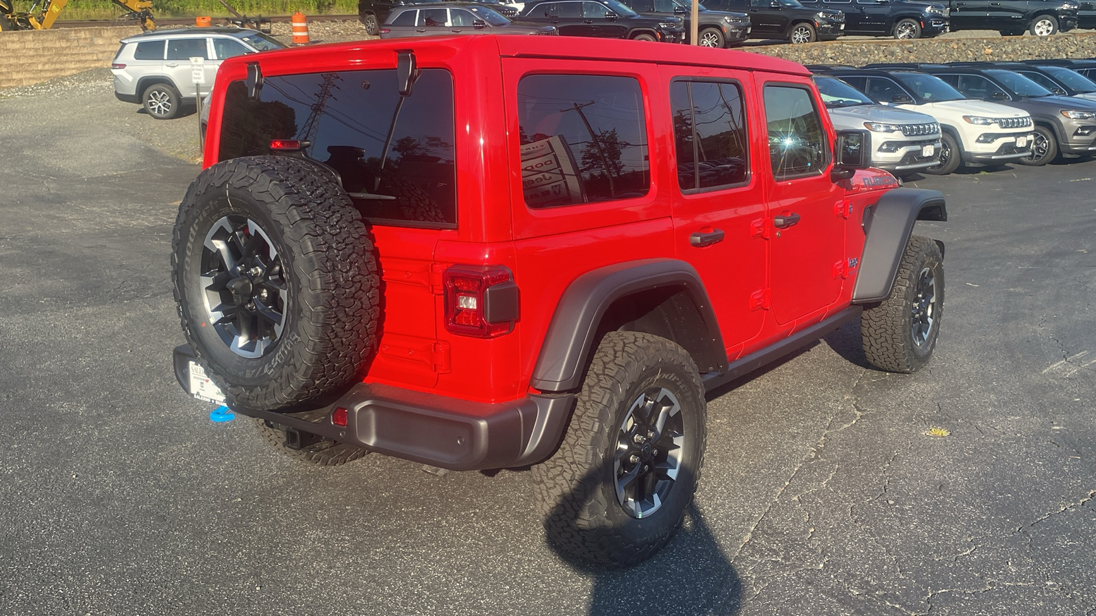 2024 Jeep Wrangler 4xe Rubicon 27