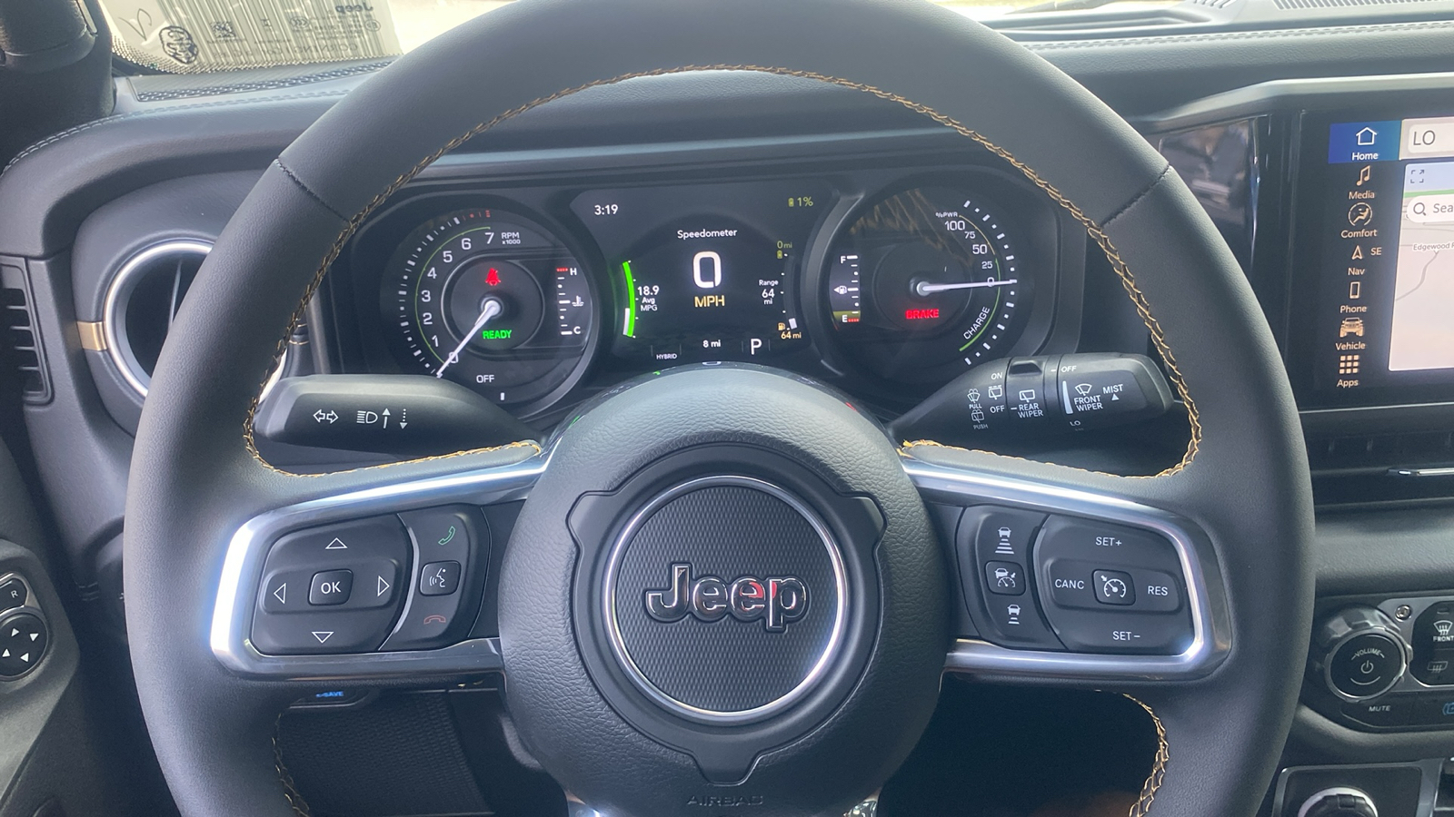 2024 Jeep Wrangler 4xe Sahara 10