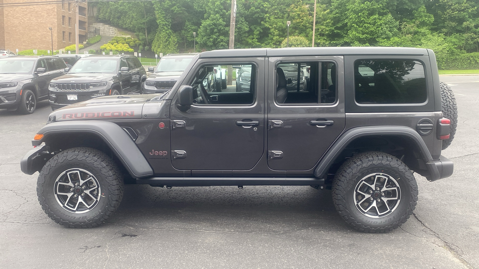 2024 Jeep Wrangler Rubicon 4