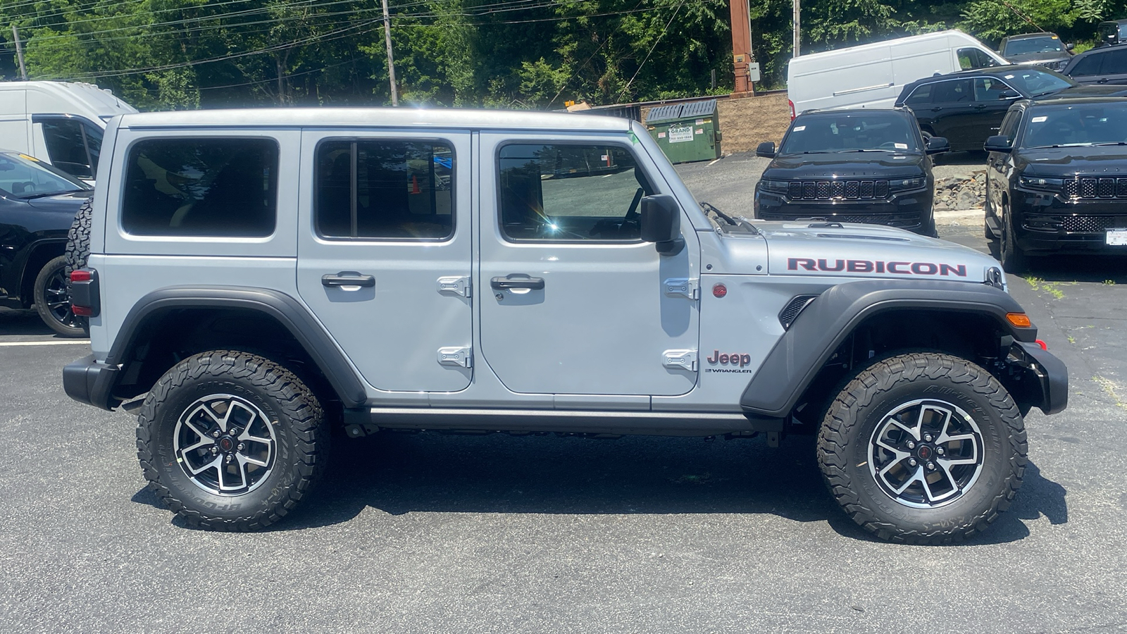 2024 Jeep Wrangler Rubicon 28