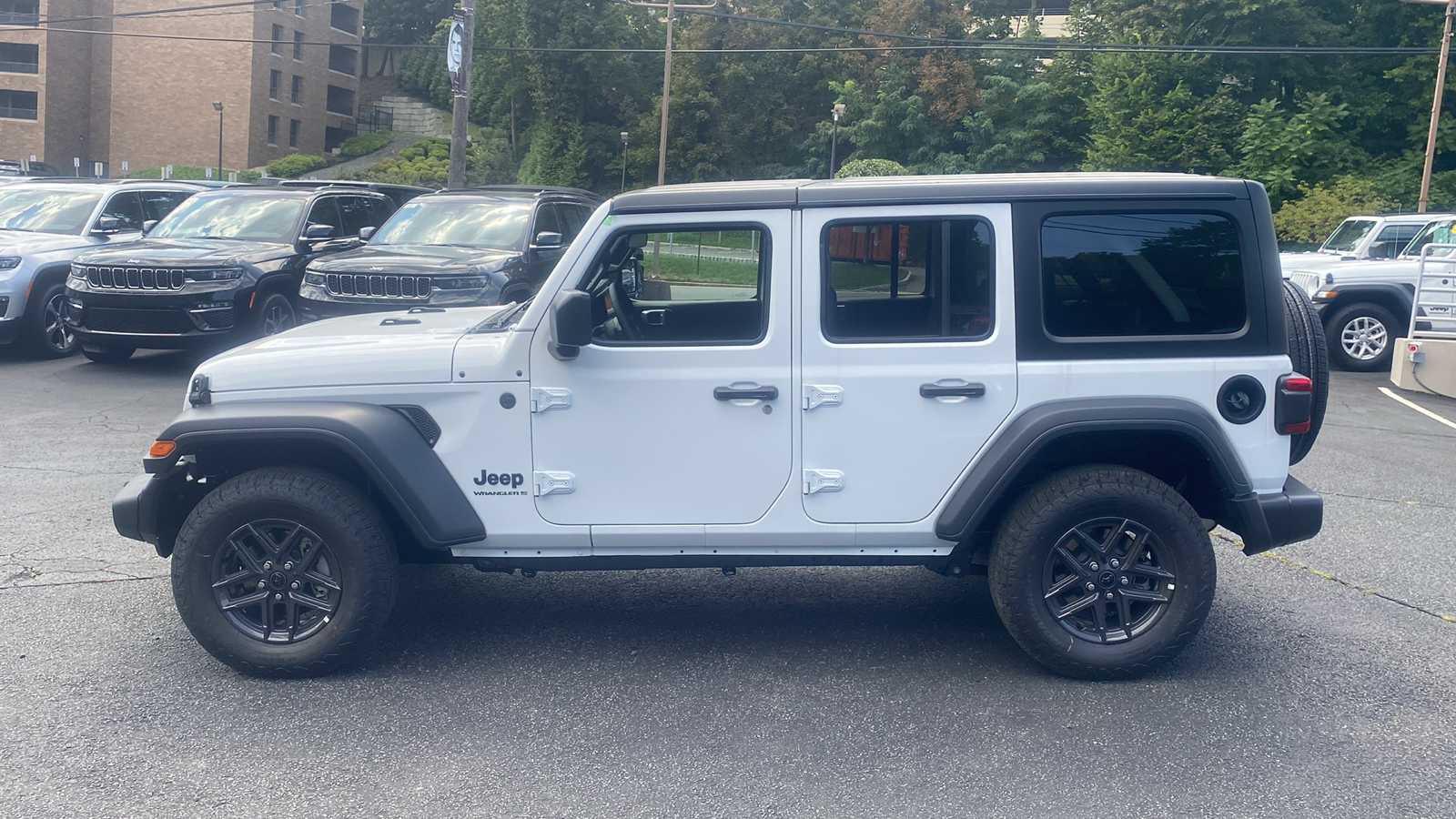 2024 Jeep Wrangler Sport S 4