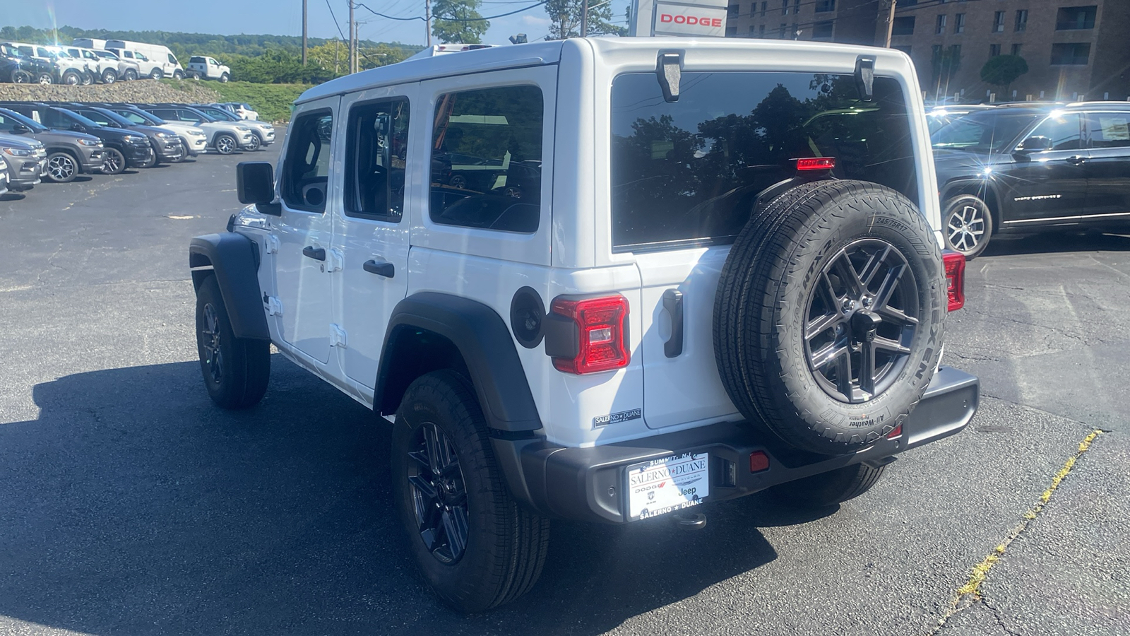 2024 Jeep Wrangler Sport S 23