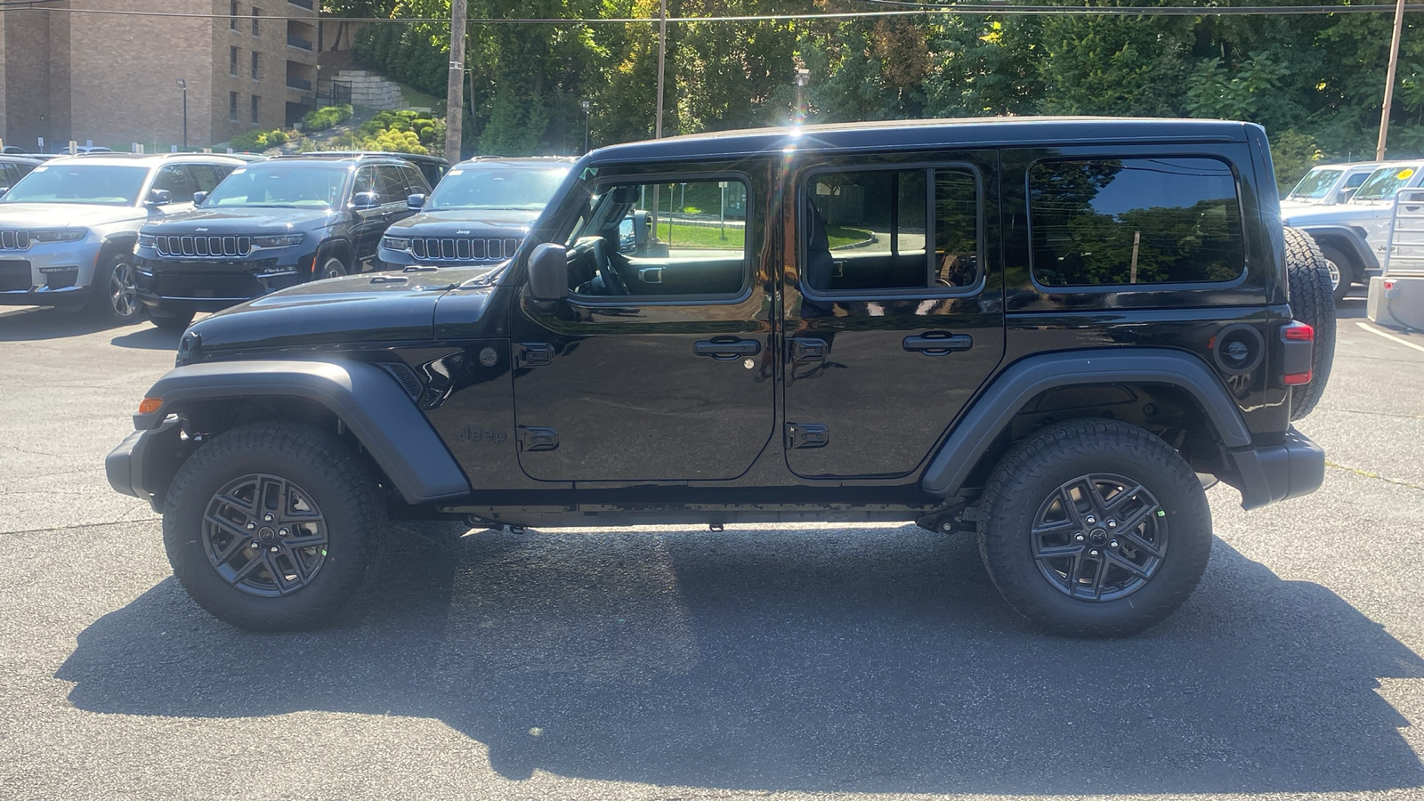 2024 Jeep Wrangler Sport S 4