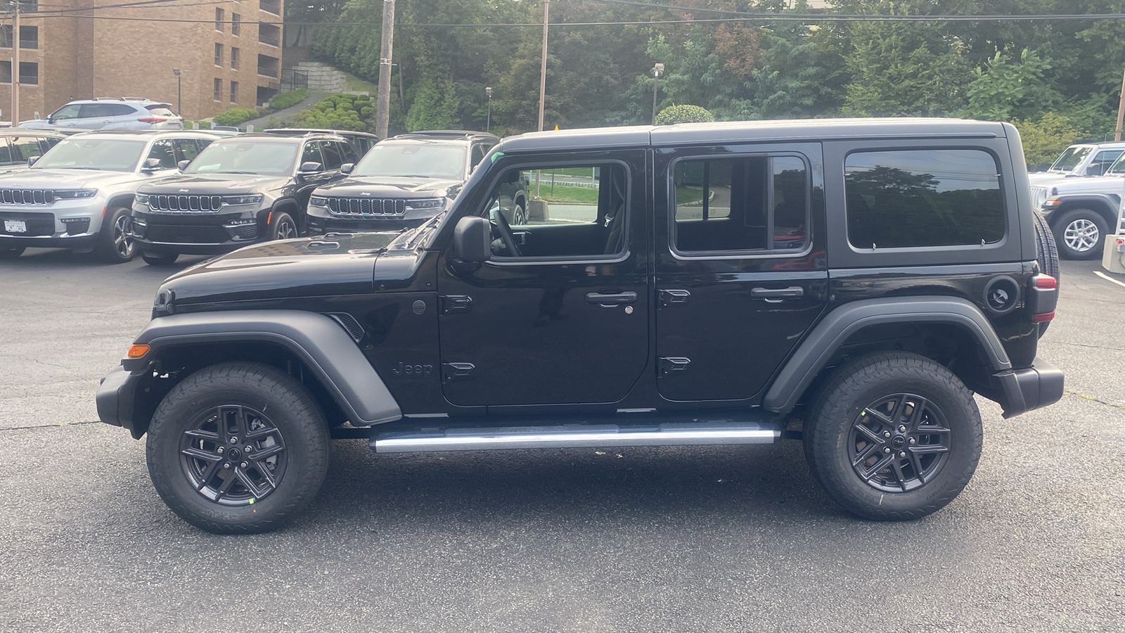 2024 Jeep Wrangler Sport S 4