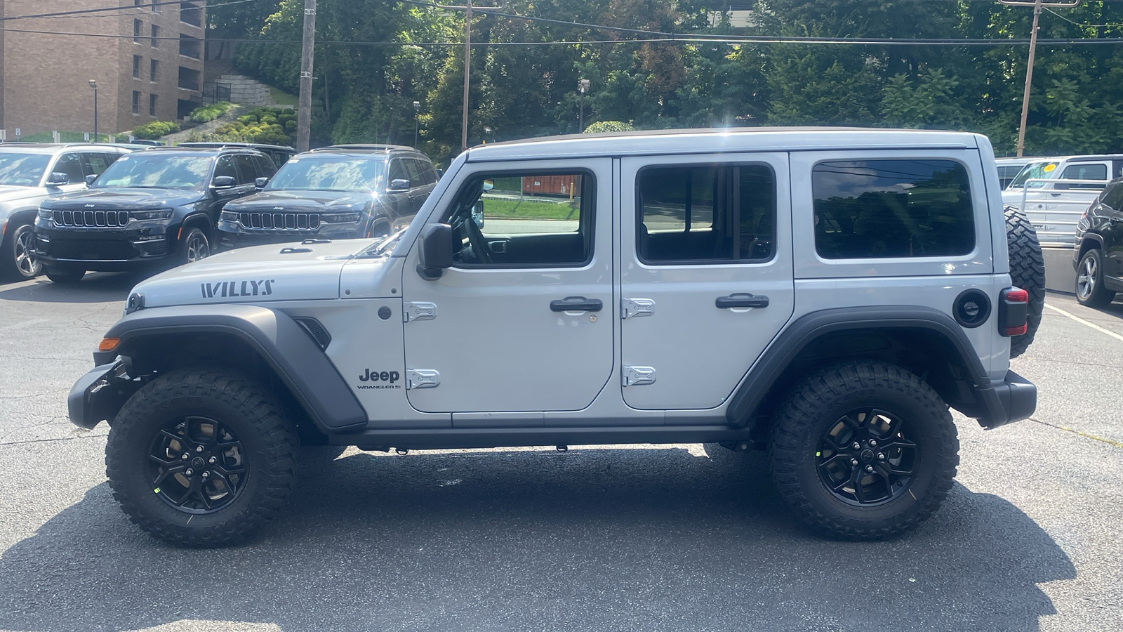 2024 Jeep Wrangler Willys 4