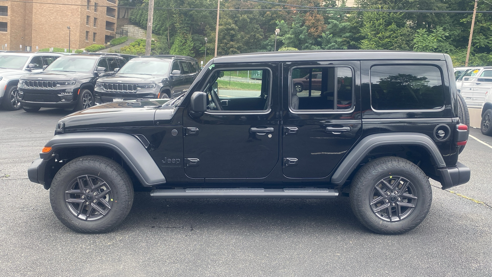 2024 Jeep Wrangler Sport S 4