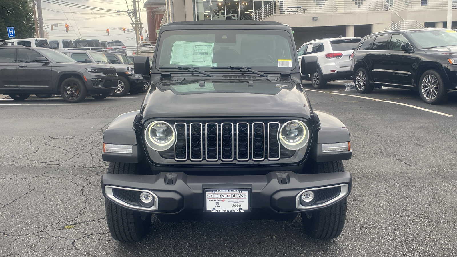 2024 Jeep Wrangler Sahara 2