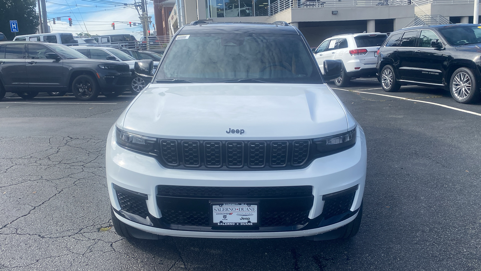 2025 Jeep Grand Cherokee L Summit Reserve 2