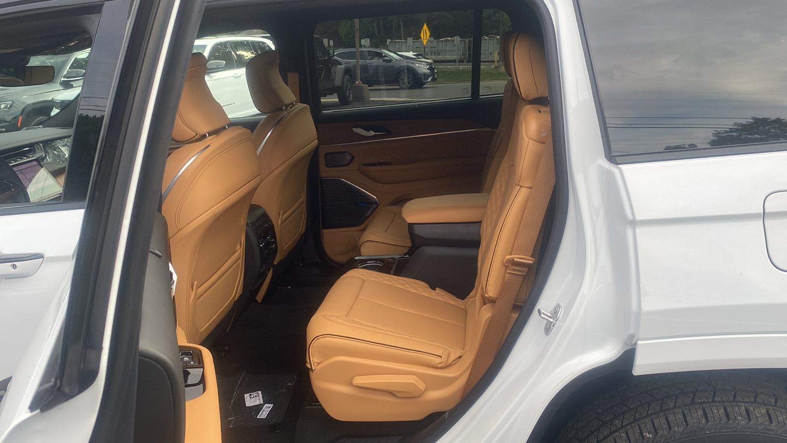 2025 Jeep Grand Cherokee L Summit Reserve 24