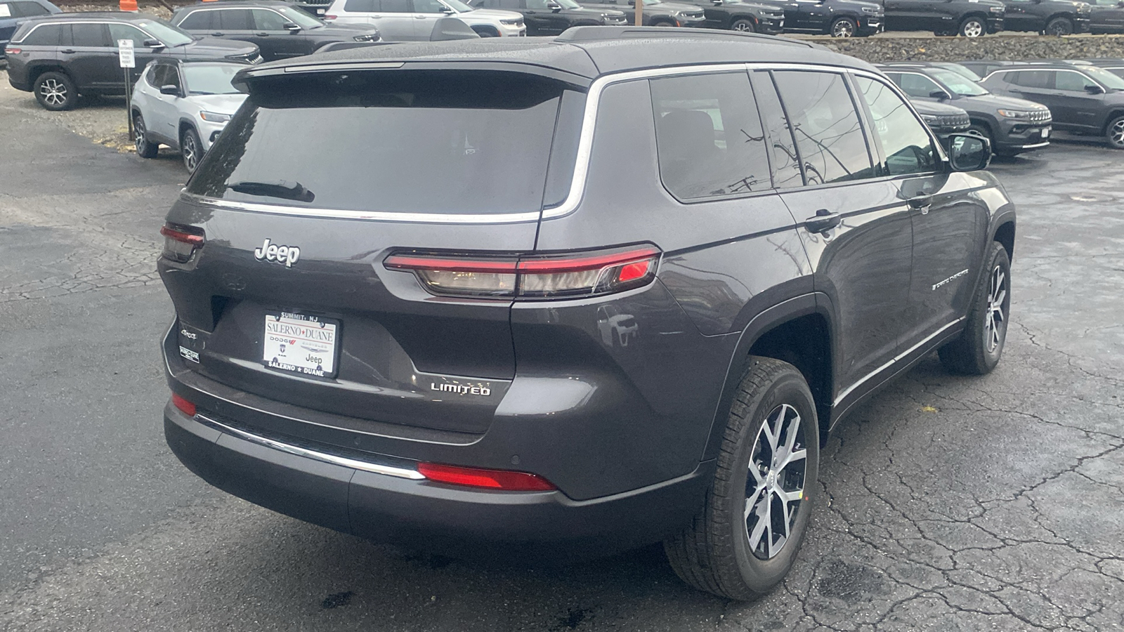 2025 Jeep Grand Cherokee L Limited 29