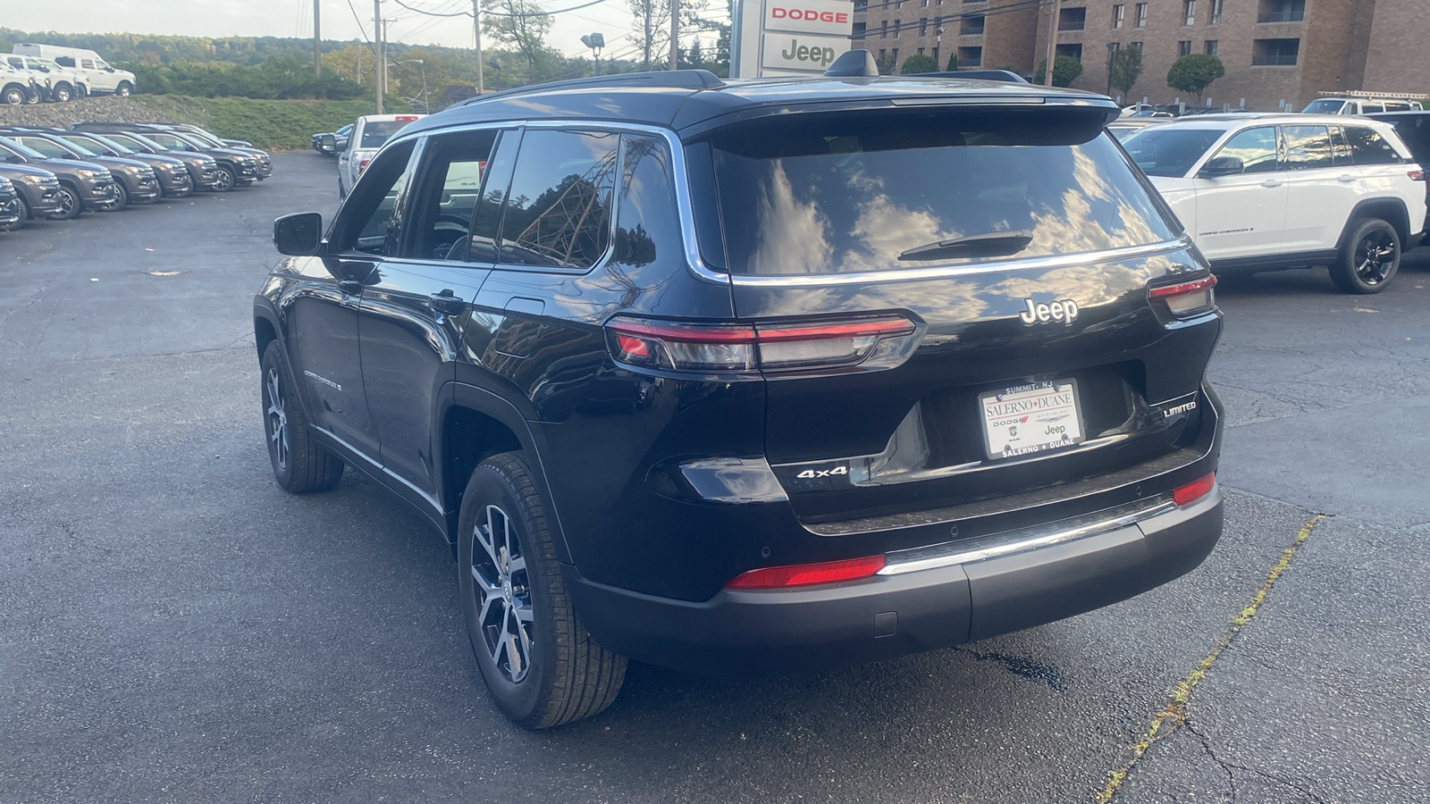 2025 Jeep Grand Cherokee L Limited 26