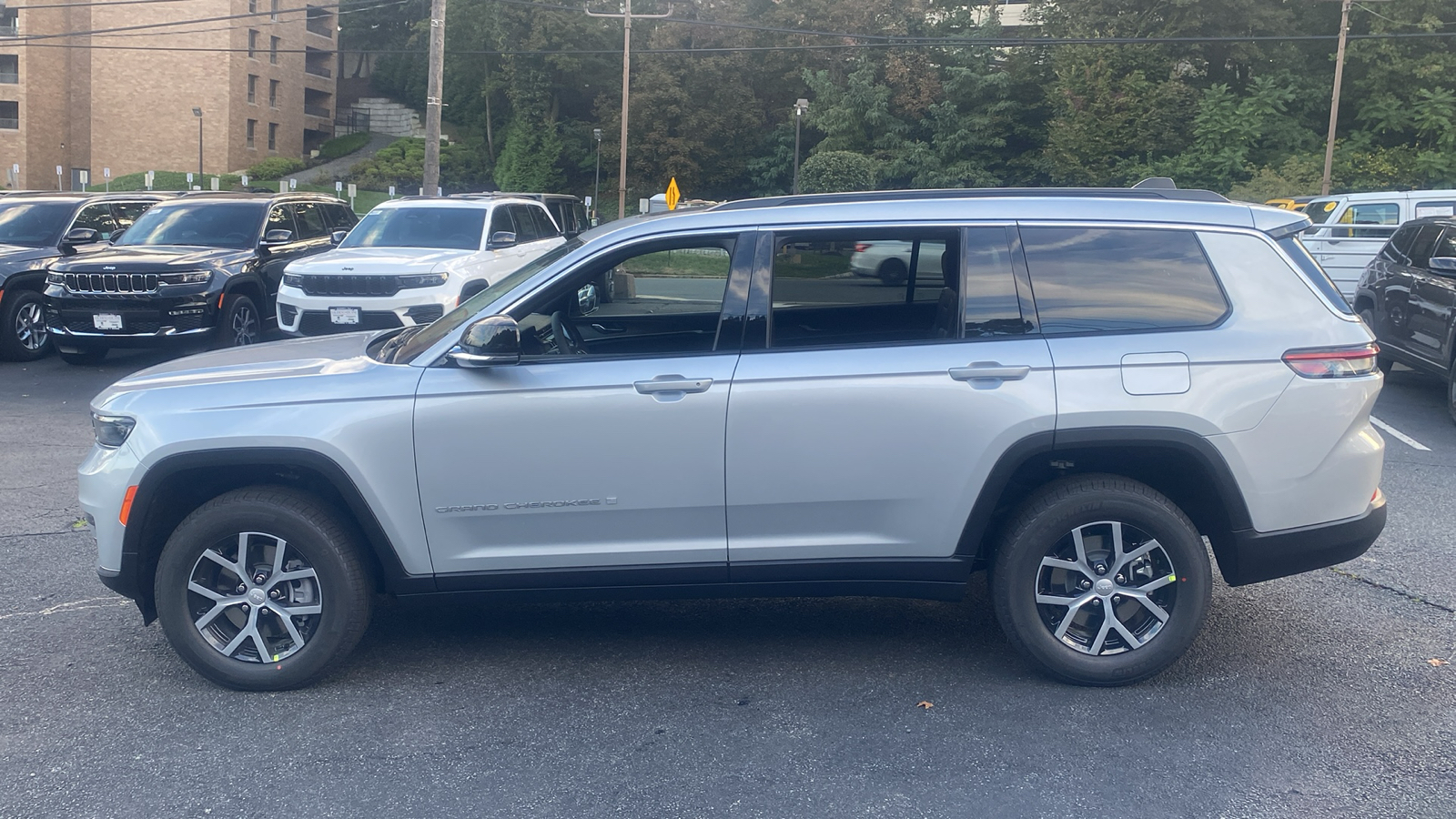 2025 Jeep Grand Cherokee L Limited 4