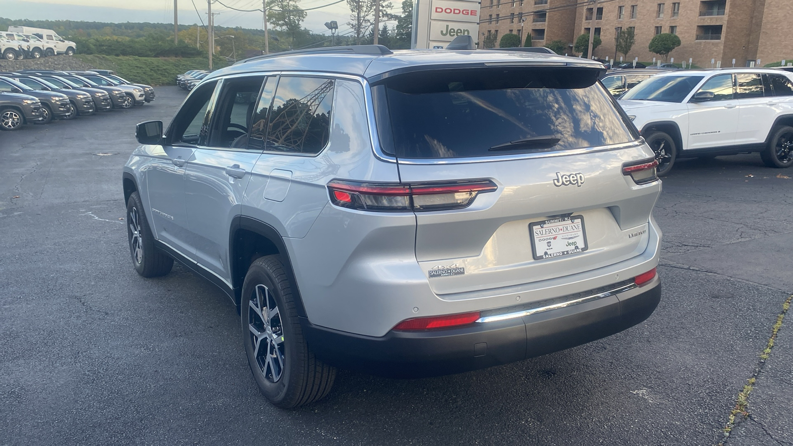 2025 Jeep Grand Cherokee L Limited 25