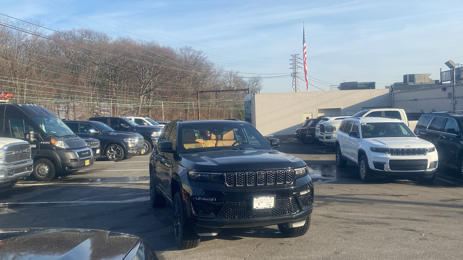 2025 Jeep Grand Cherokee Summit Reserve 1