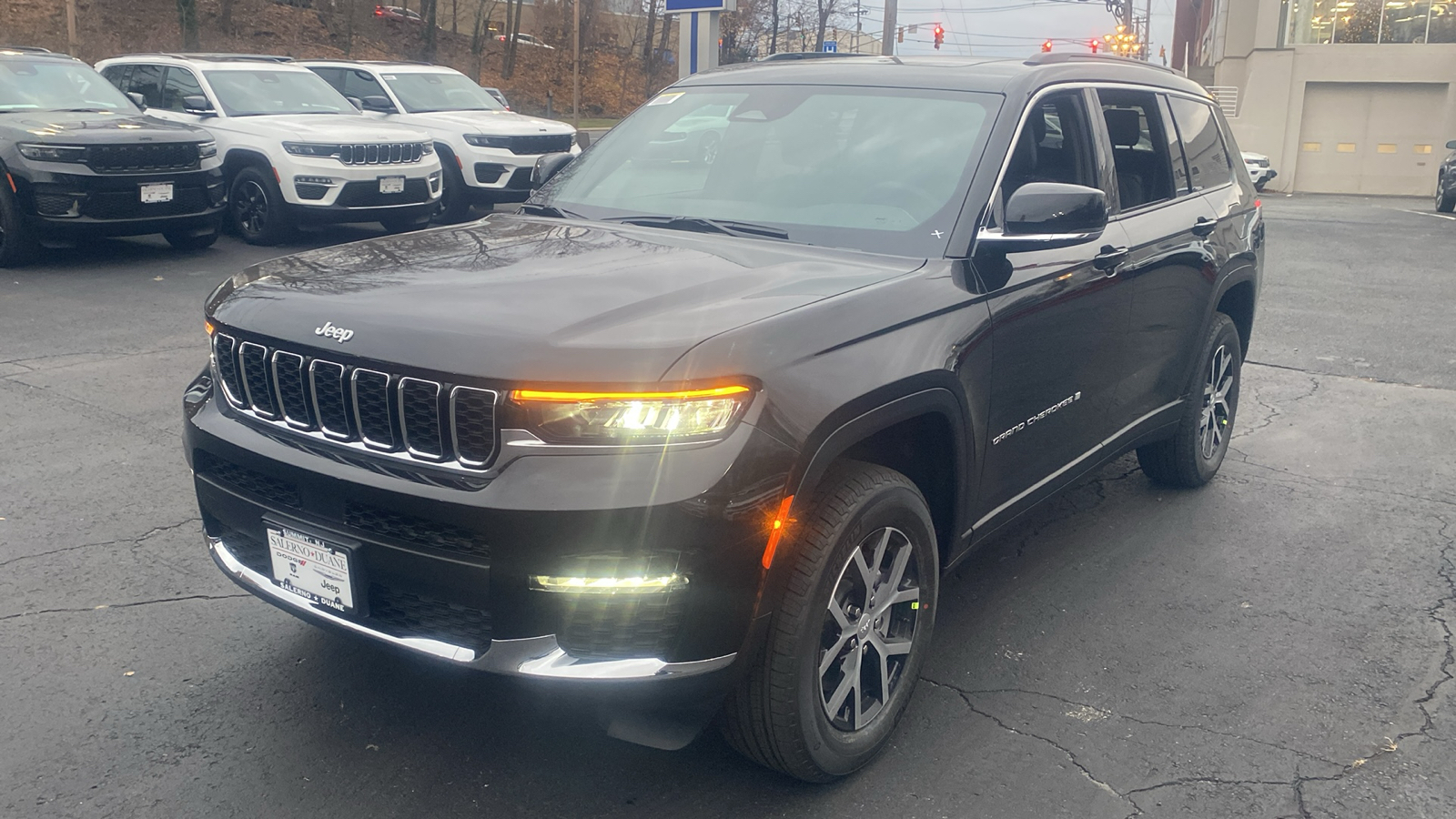 2025 Jeep Grand Cherokee L Limited 3