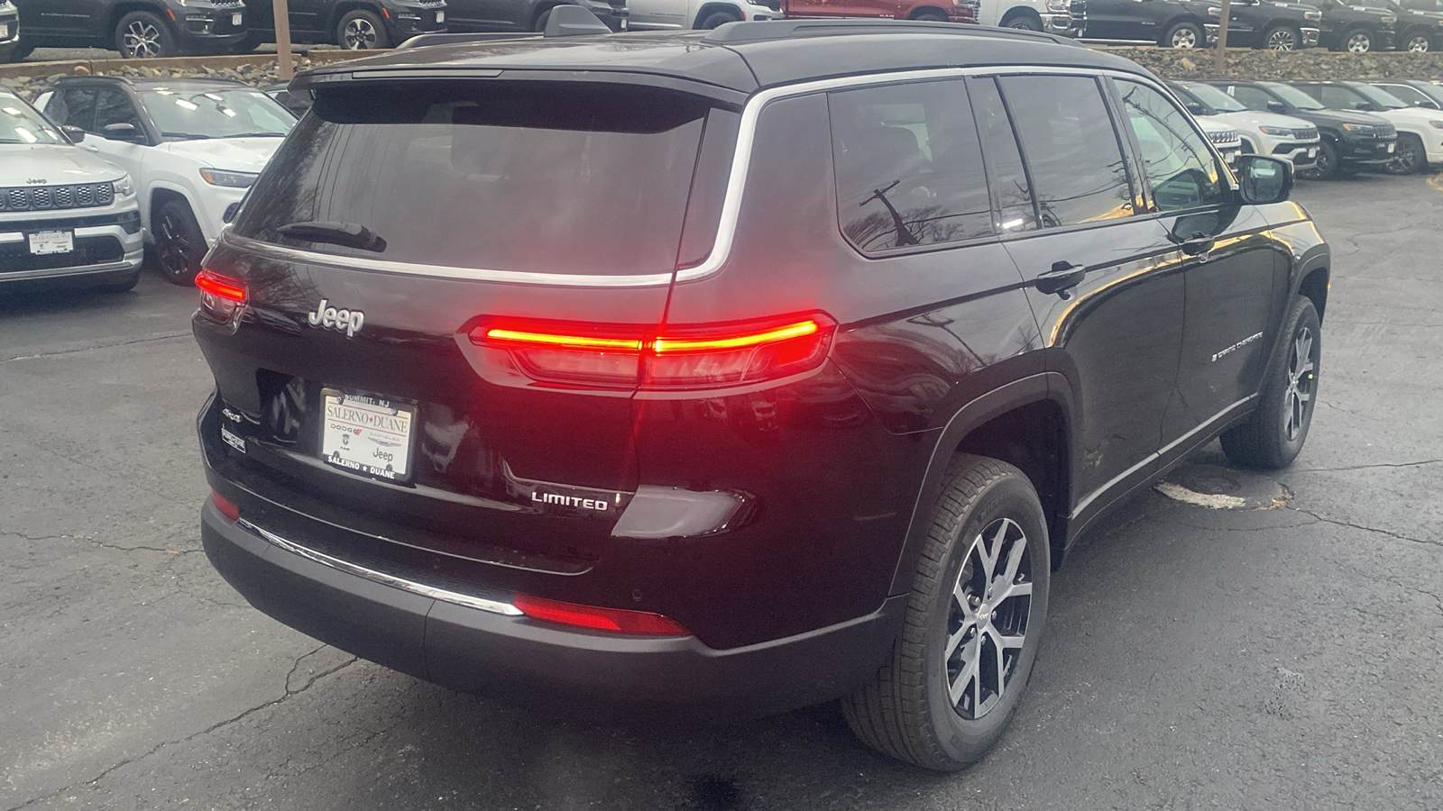 2025 Jeep Grand Cherokee L Limited 29