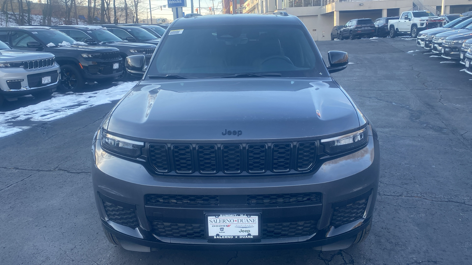 2025 Jeep Grand Cherokee L  2