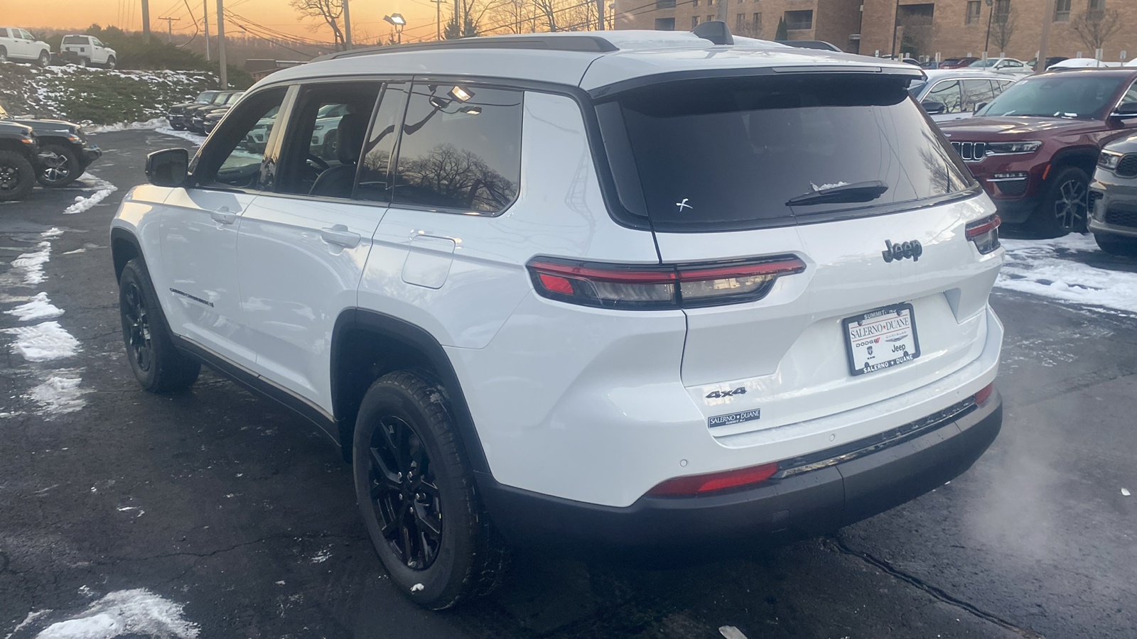 2025 Jeep Grand Cherokee L  25