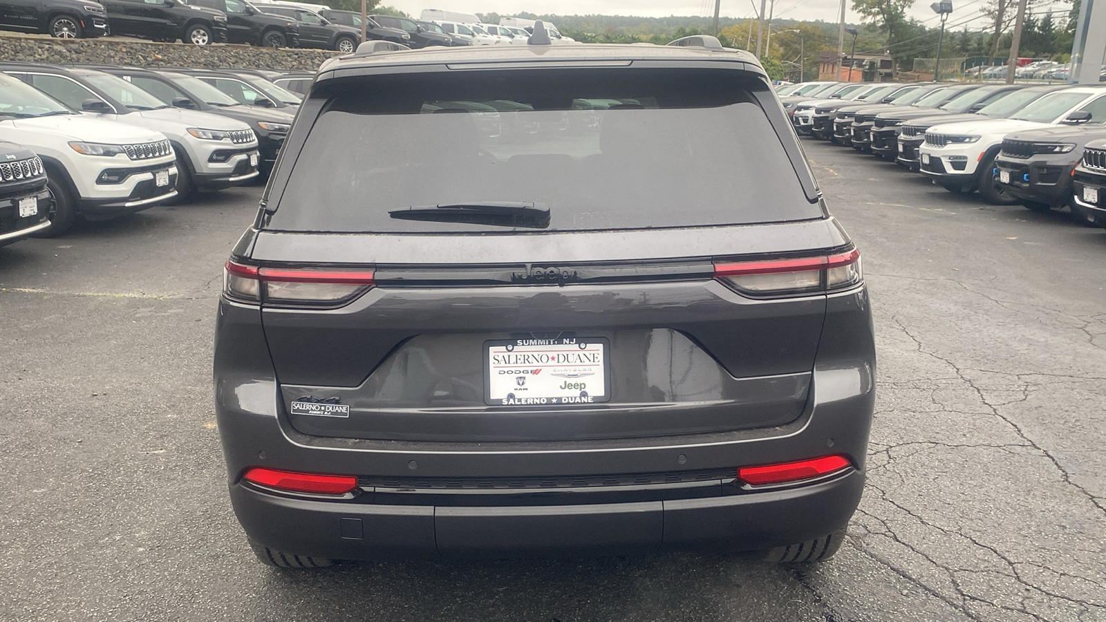 2025 Jeep Grand Cherokee Altitude X 26