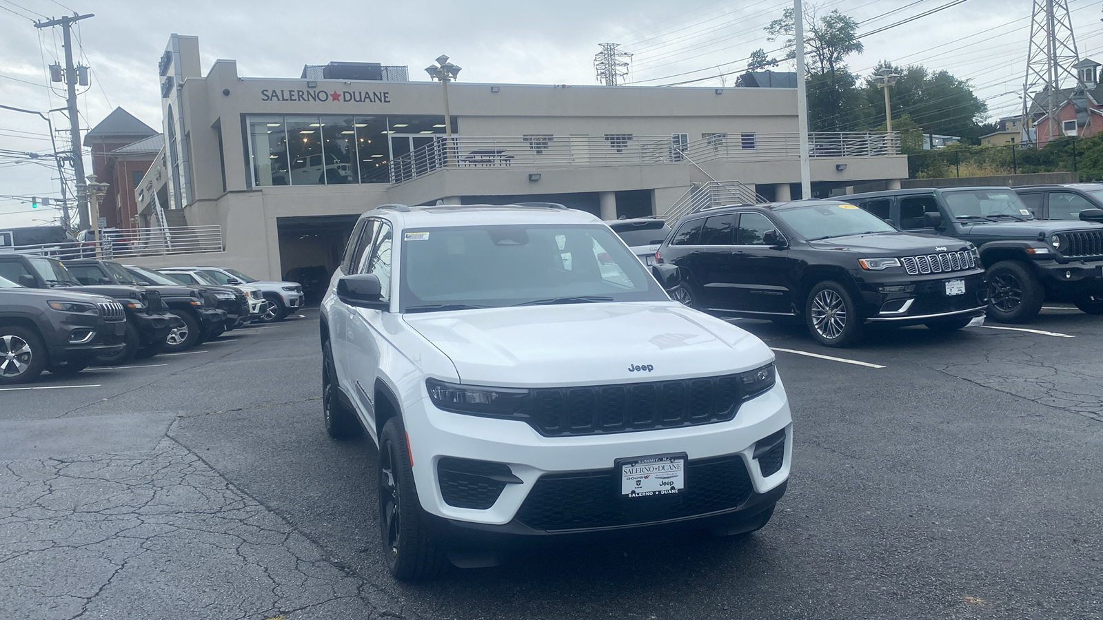 2025 Jeep Grand Cherokee Altitude X 1