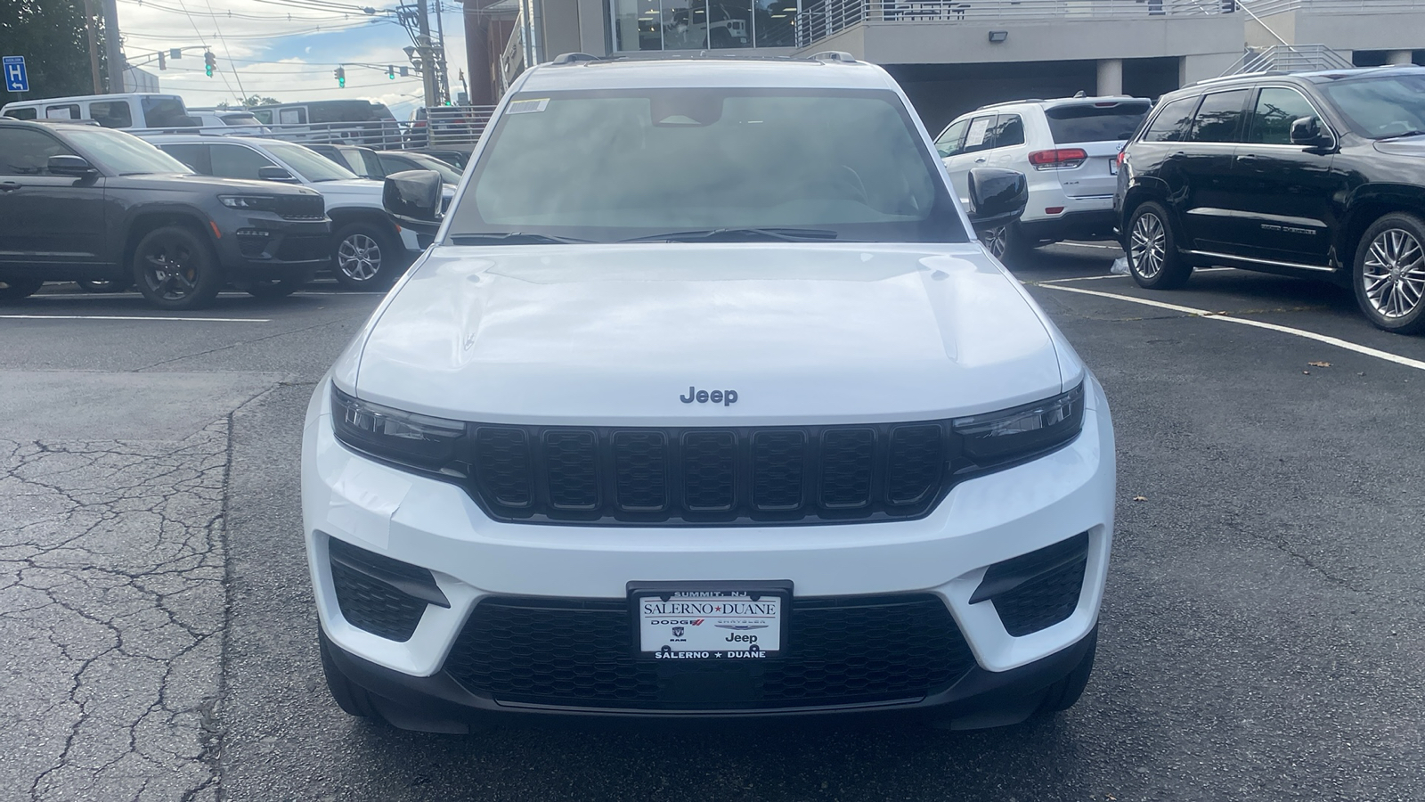 2025 Jeep Grand Cherokee Altitude X 2